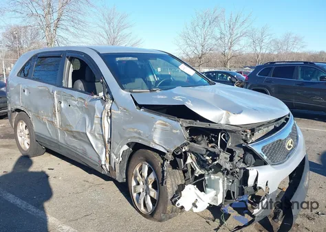 2012 Kia Sorento Lx из США, поврежденный, VIN 5XYKT3A18CG195501